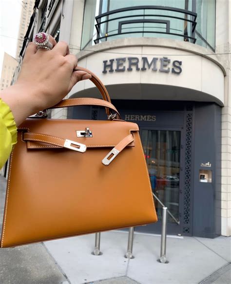 kelly di hermes costo|hermes kelly europe price.